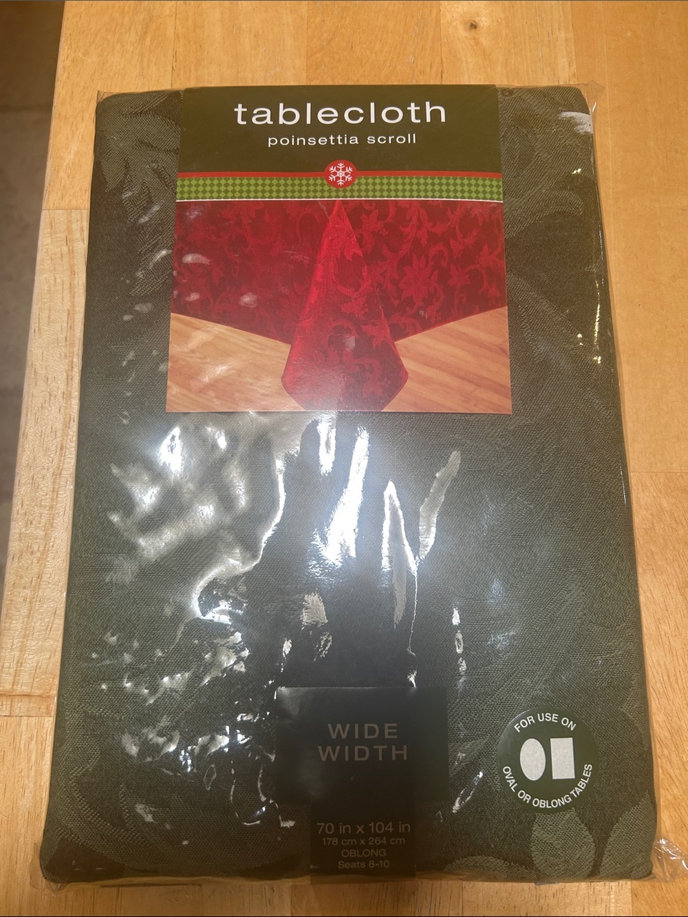 Wide width tablecloth poinsettia scroll wide width 70” by 104” oblong sears 8-10
